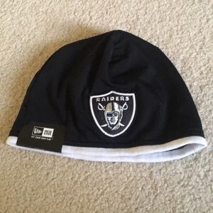 NFL RAIDERS BEANIE NEW WITH TAG